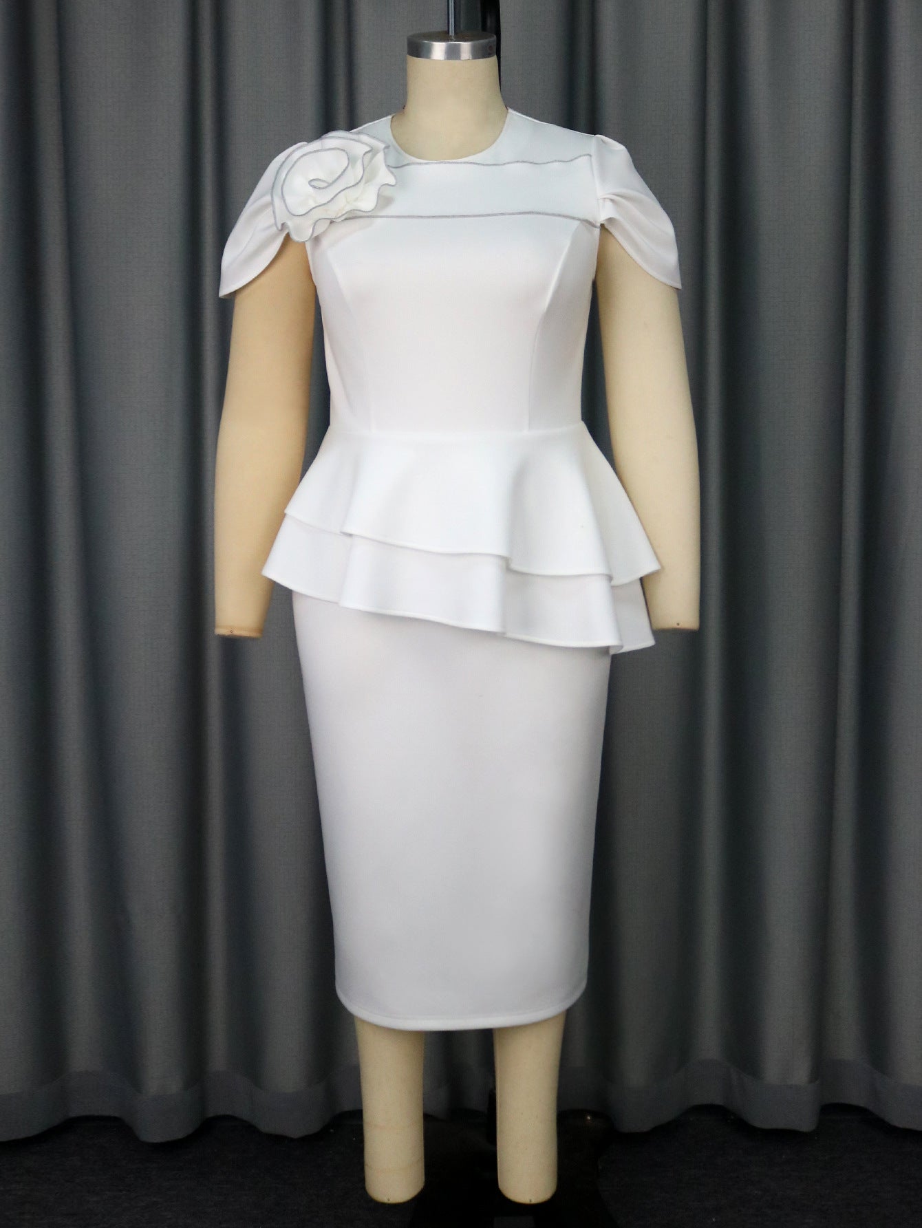 Women's Fashion Round Neck Three-dimensional Flower Dress